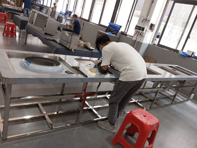 Shenzhen Smart Kitchen Digital Electric Appliances Co., Ltd productielijn van de fabrikant